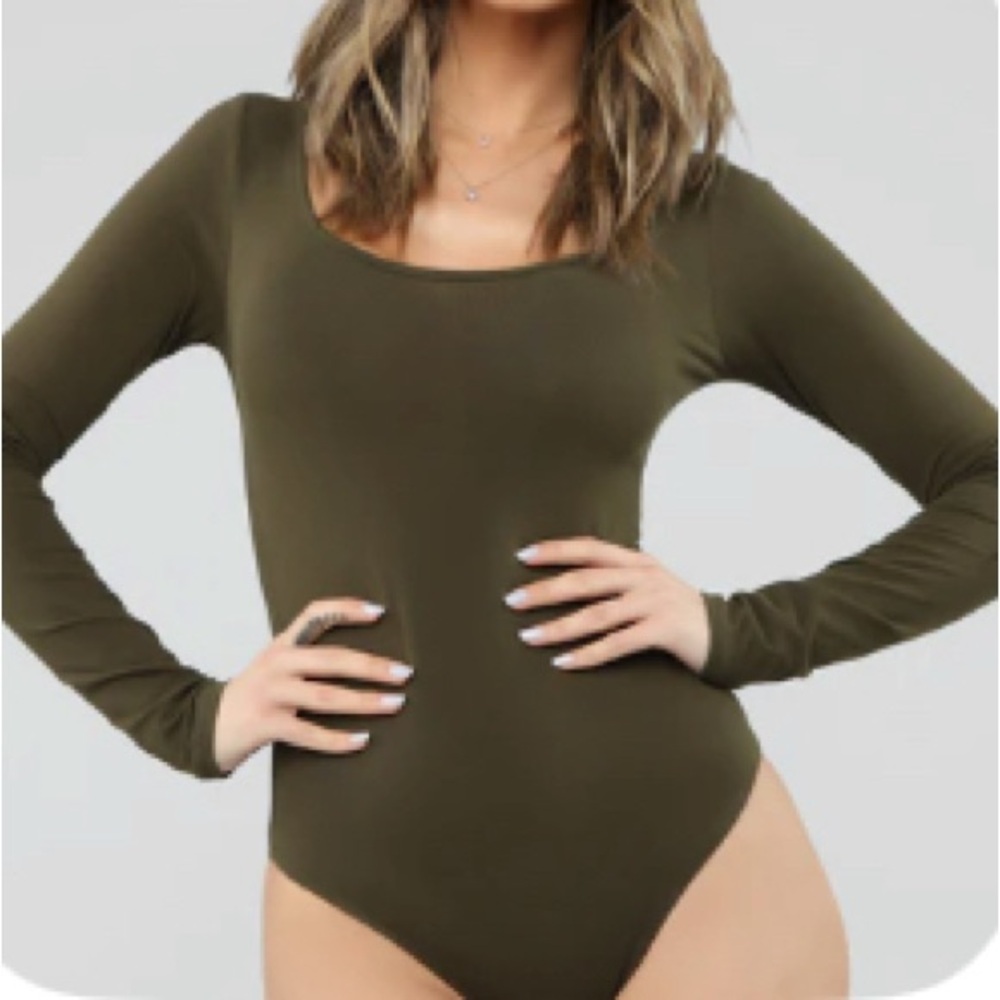 Fashionnova bodysuit
